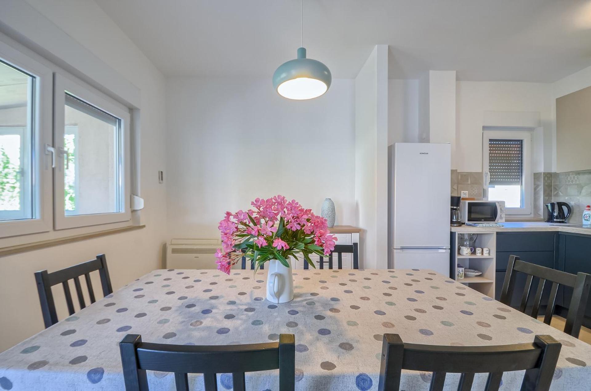 Apartman Ivan พูลา ภายนอก รูปภาพ